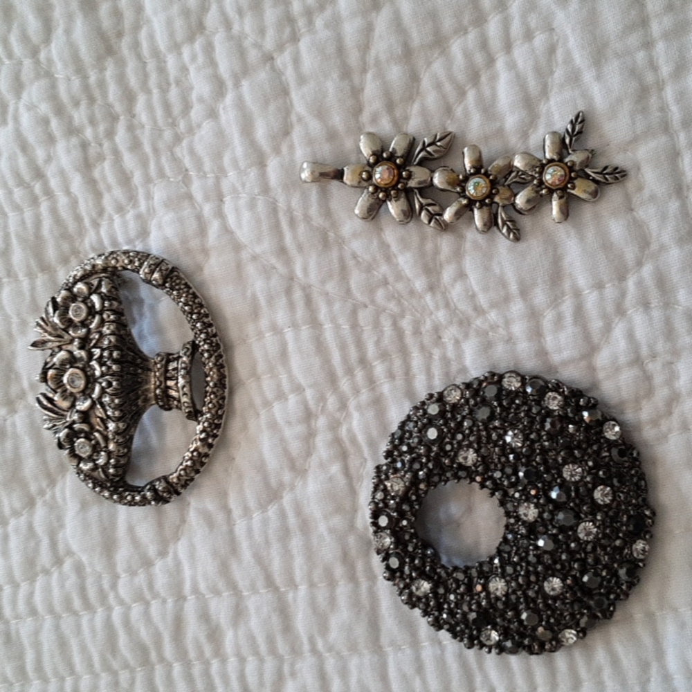 One pin  two necklaces (add your own chain) Antique looking